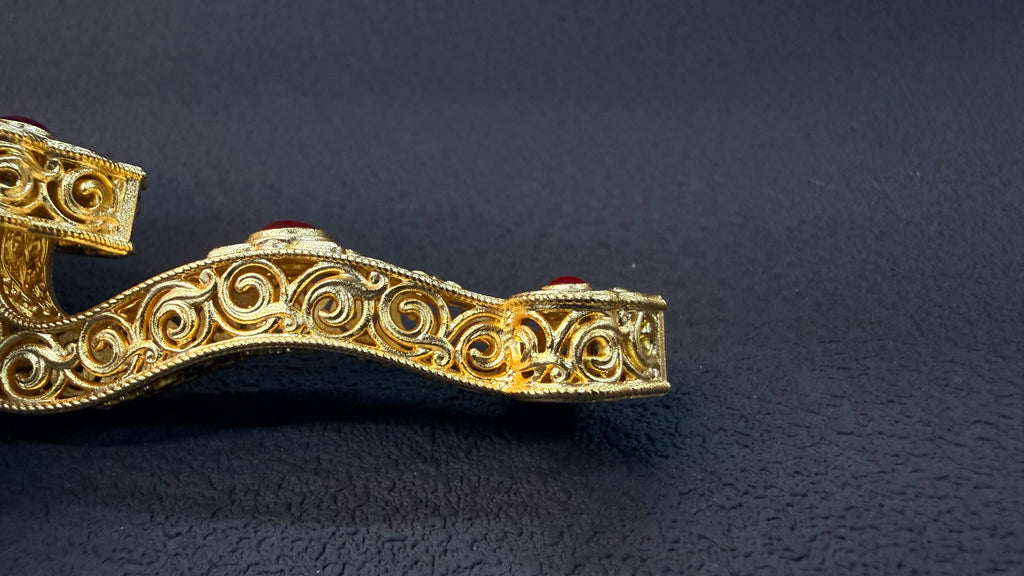 Lucky Ruyi — Openwork Brass Art