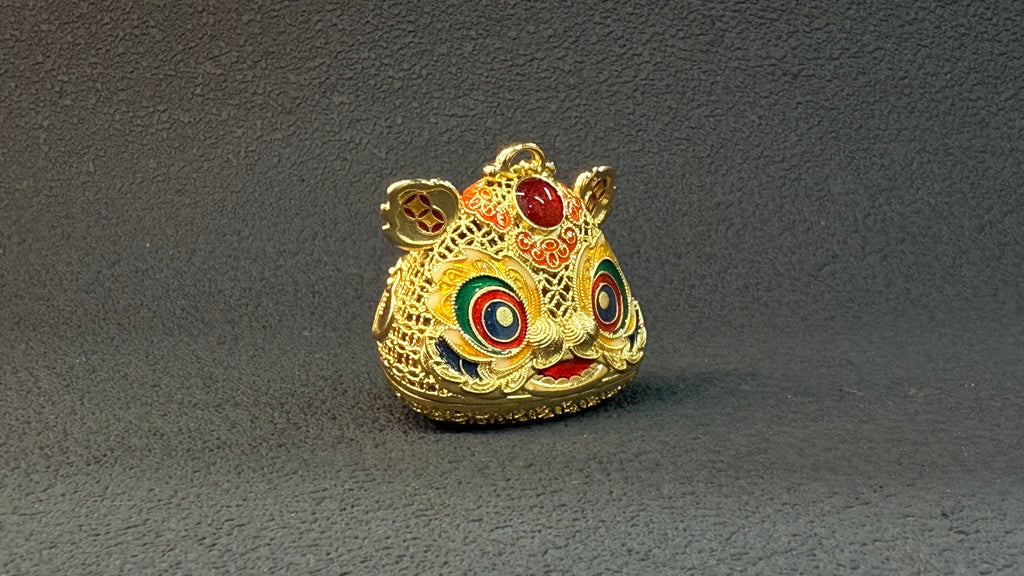 Lucky Lion — Openwork Brass Art Keepsake