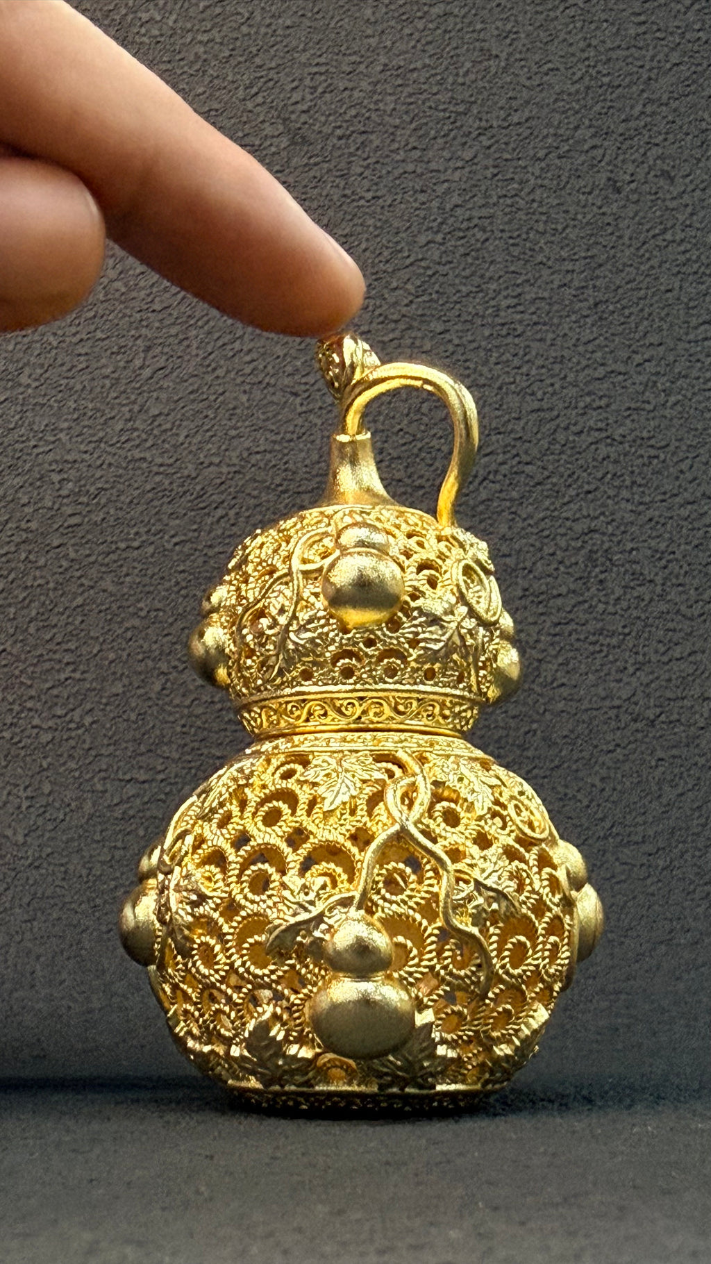 SoCopper Lucky Gourd — Openwork Brass Art Keepsake