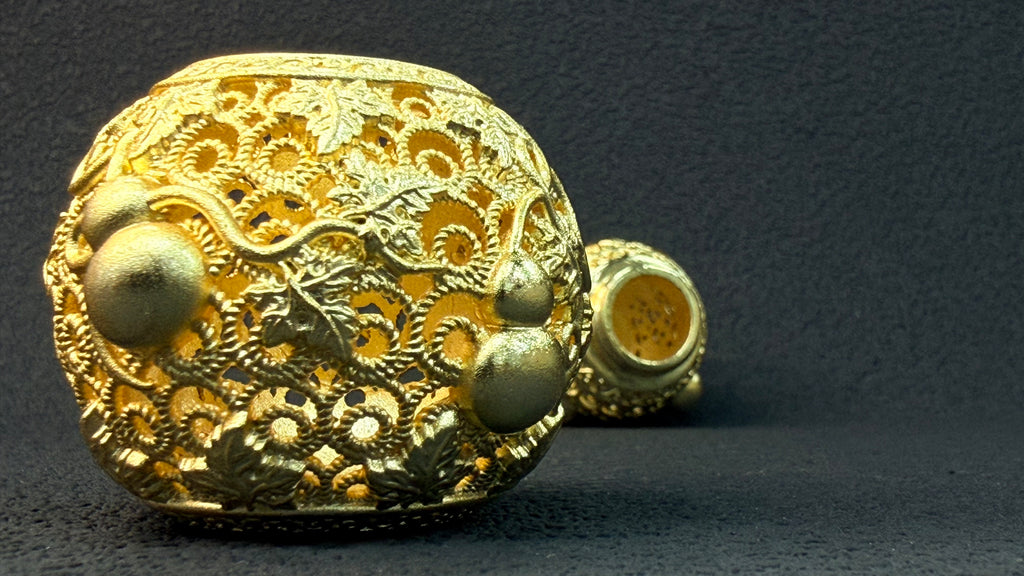 SoCopper Lucky Gourd — Openwork Brass Art Keepsake